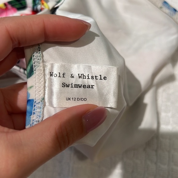 Floral one piece swimsuit - Picture 4 of 4